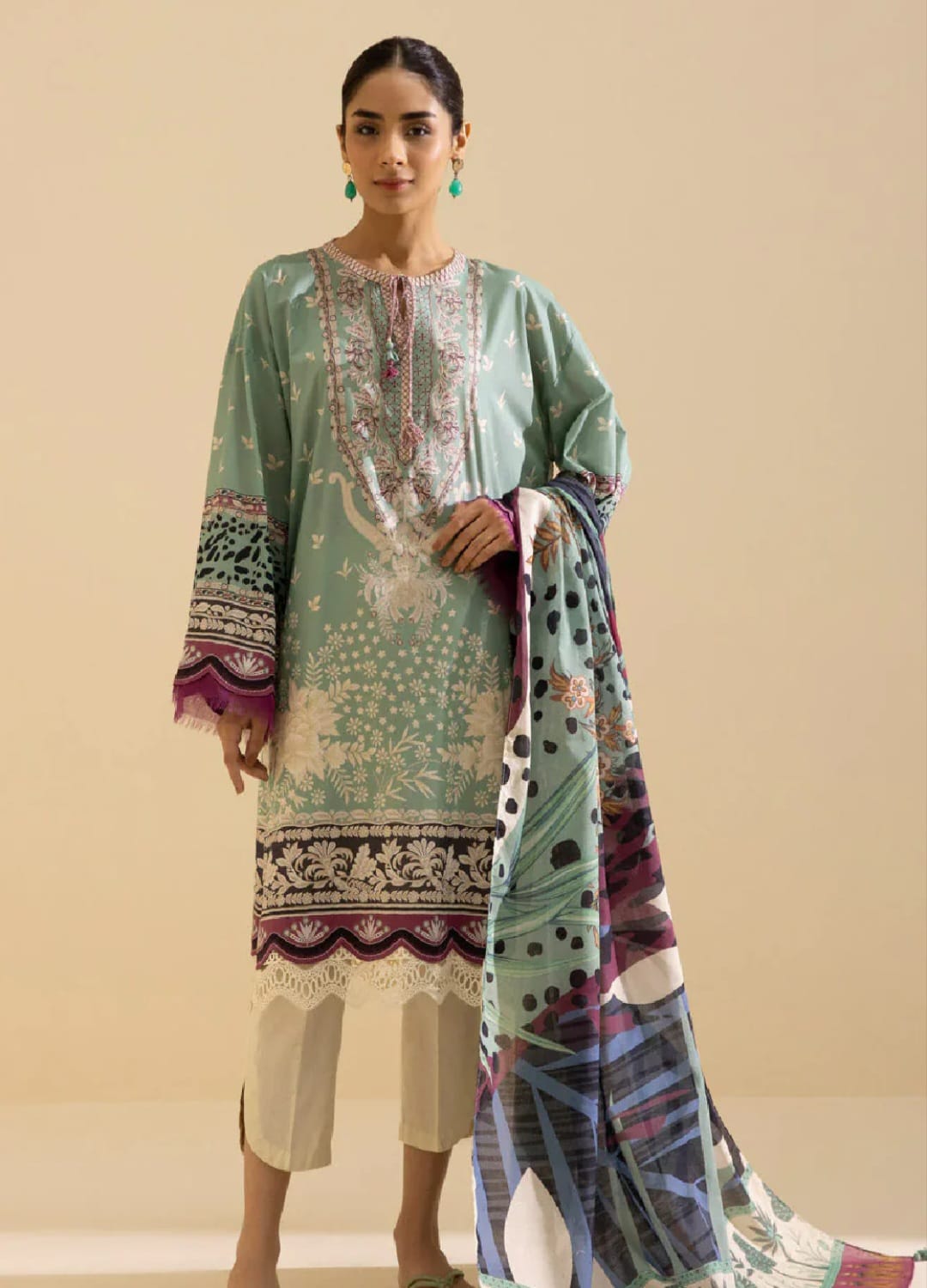Sapphire 3 Piece Printed Lawn Suit