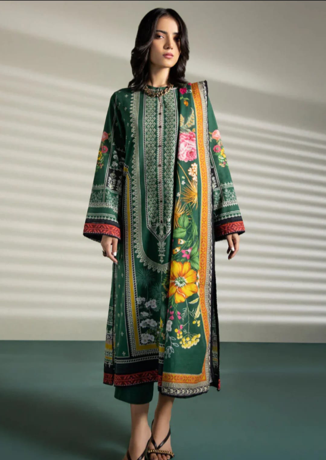 Sapphire 3 Piece Printed Lawn Suit