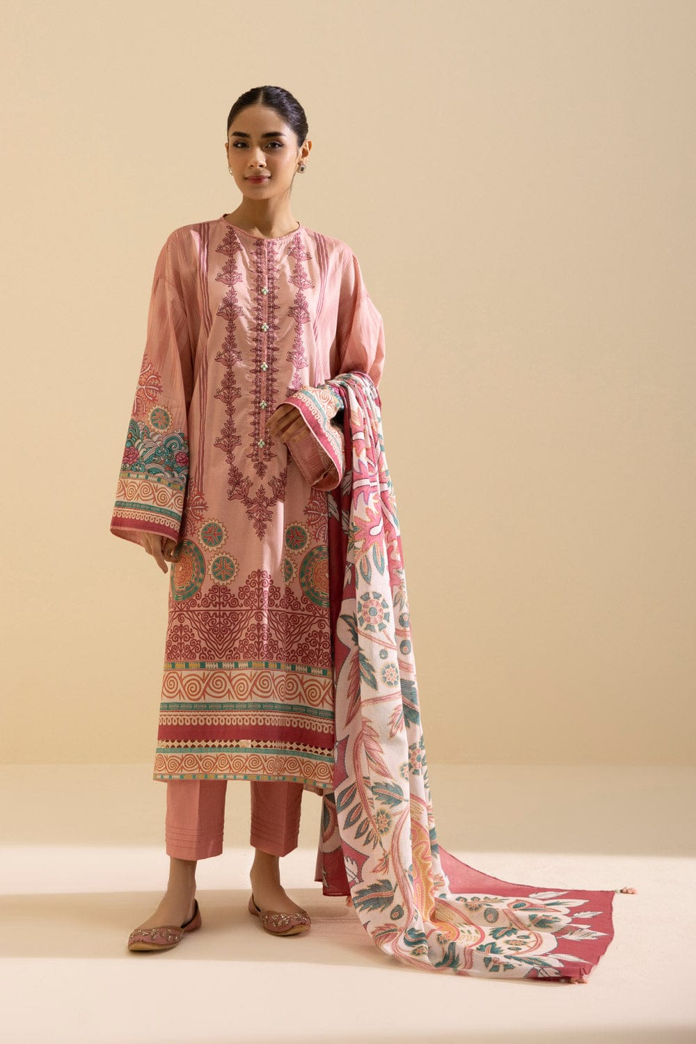 Sapphire 3 Piece Printed Lawn Suit